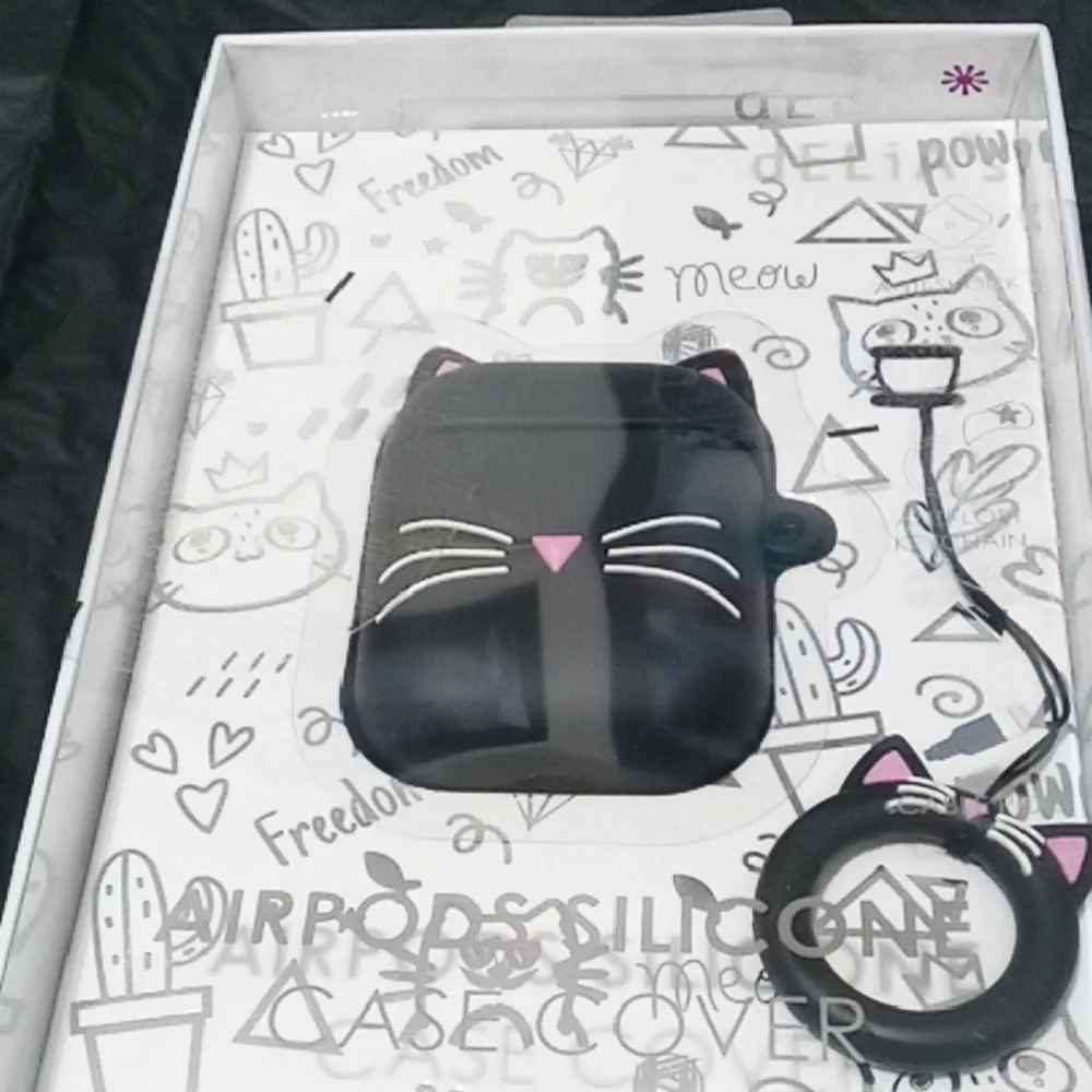 dELiA*s Black Cat AirPods Silicone Case Cover